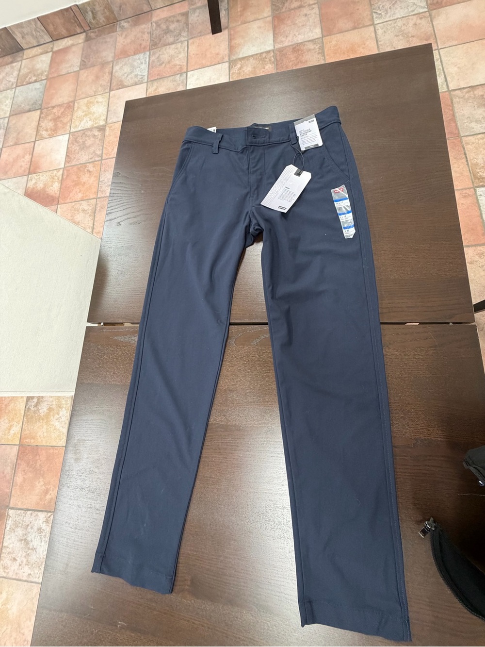 One pair of size 31x32 men’s Levi’s dress pants